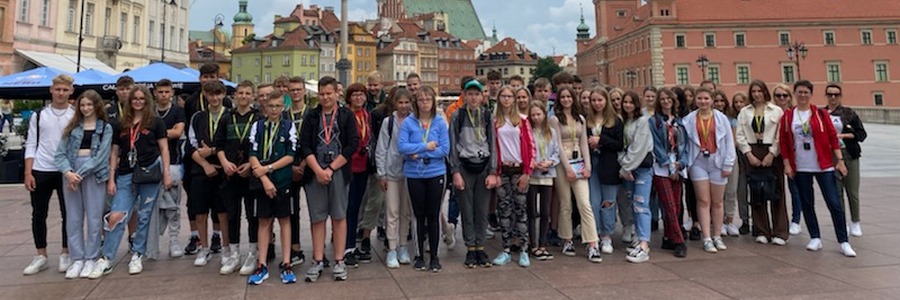 Uczestnicy wycieczki do Warszawy